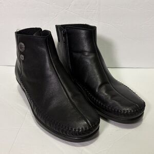 SAS Jade Wedge Boot Black 9.5 Wide Women's Leather Moc Toe Bootie USA Made